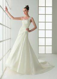 Свадебное платье от Розы Клары на krsvadba.ru Свадебное платье от Розы Клары на krsvadba.ru