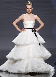 Свадебное платье от Розы Клары на krsvadba.ru Свадебное платье от Розы Клары на krsvadba.ru