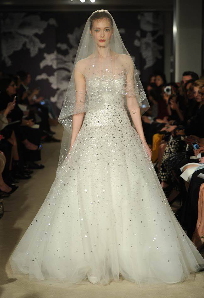 Свадебные платья от Carolina Herrera (весна 2015) Свадебные платья от Carolina Herrera (весна 2015)