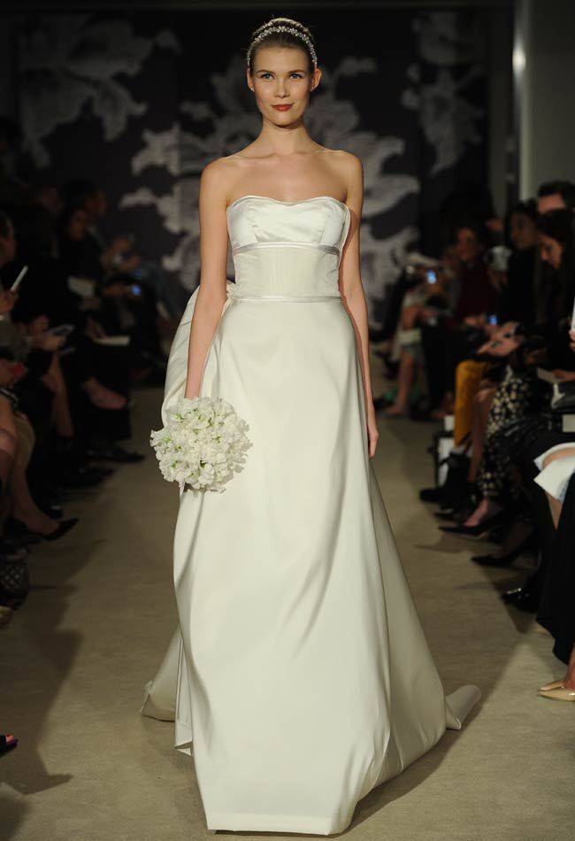 Свадебные платья от Carolina Herrera (весна 2015) Свадебные платья от Carolina Herrera (весна 2015)
