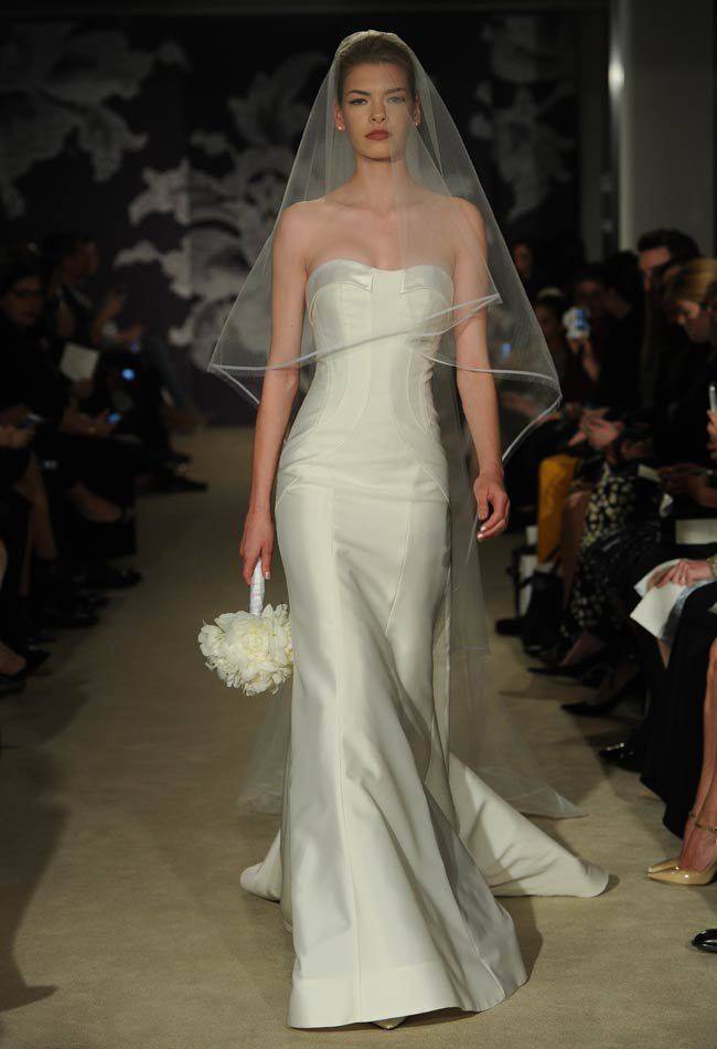 Свадебные платья от Carolina Herrera (весна 2015) Свадебные платья от Carolina Herrera (весна 2015)