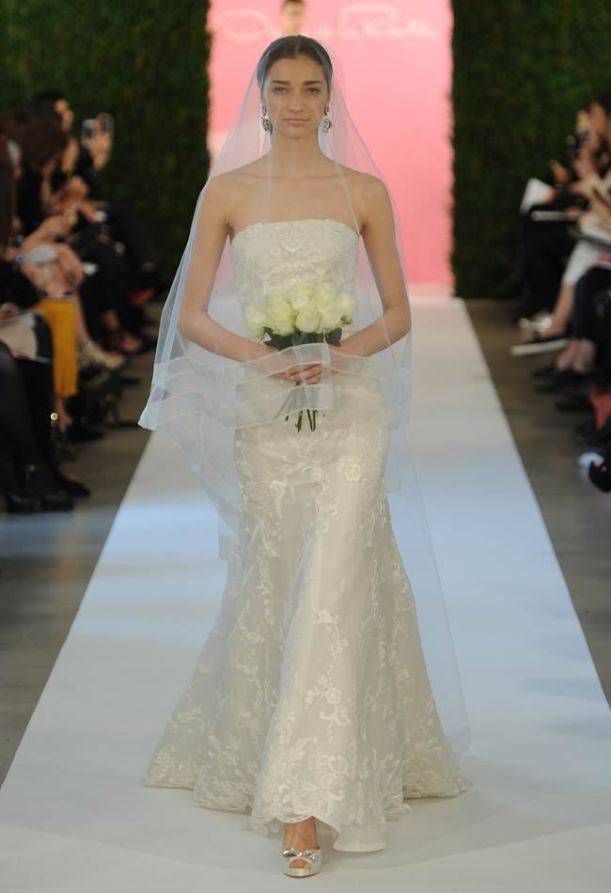 Свадебные платья от Oscar de la Renta "Весна 2015" Свадебные платья от Oscar de la Renta "Весна 2015"