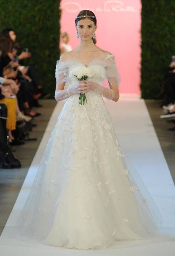 Свадебные платья от Oscar de la Renta "Весна 2015" Свадебные платья от Oscar de la Renta "Весна 2015"