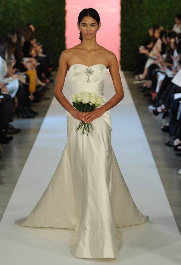 Свадебные платья от Oscar de la Renta "Весна 2015" Свадебные платья от Oscar de la Renta "Весна 2015"