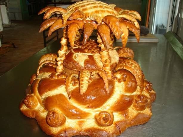 Что нужно знать при заказе свадебного каравая? Что нужно знать при заказе свадебного каравая?