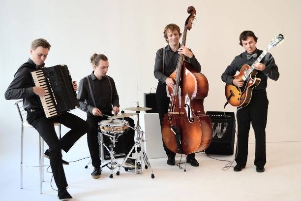 Кого из артистов стоит заказать на свадьбу Кого из артистов стоит заказать на свадьбу