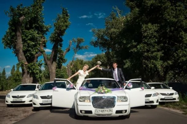 Аренда автомобилей на свадьбу Аренда автомобилей на свадьбу